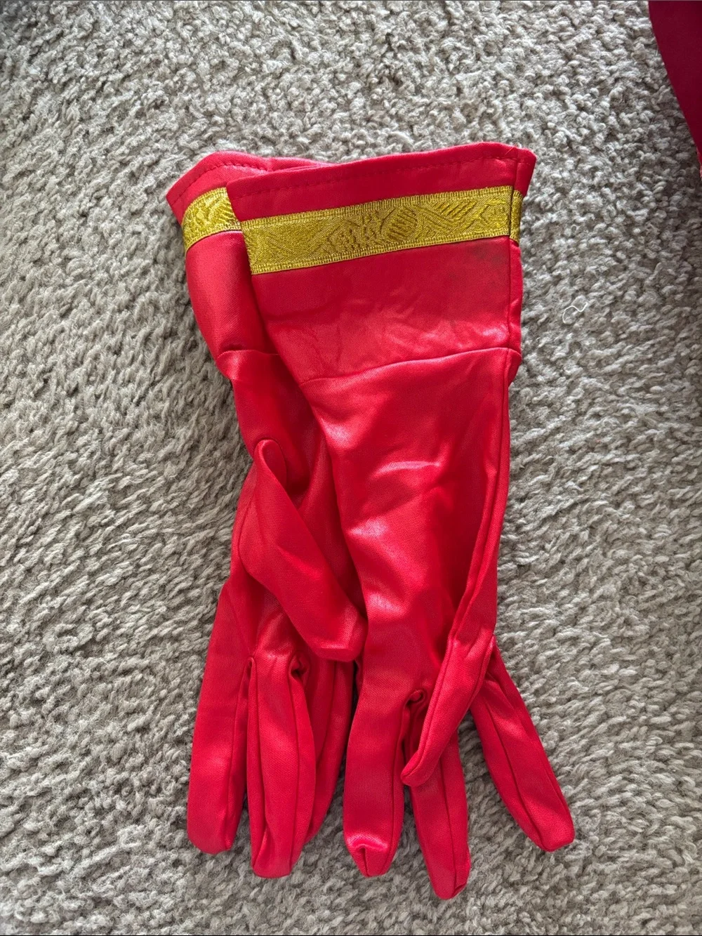 Lord Farquaad Red Adult Costume - Official - Picture 3 of 6